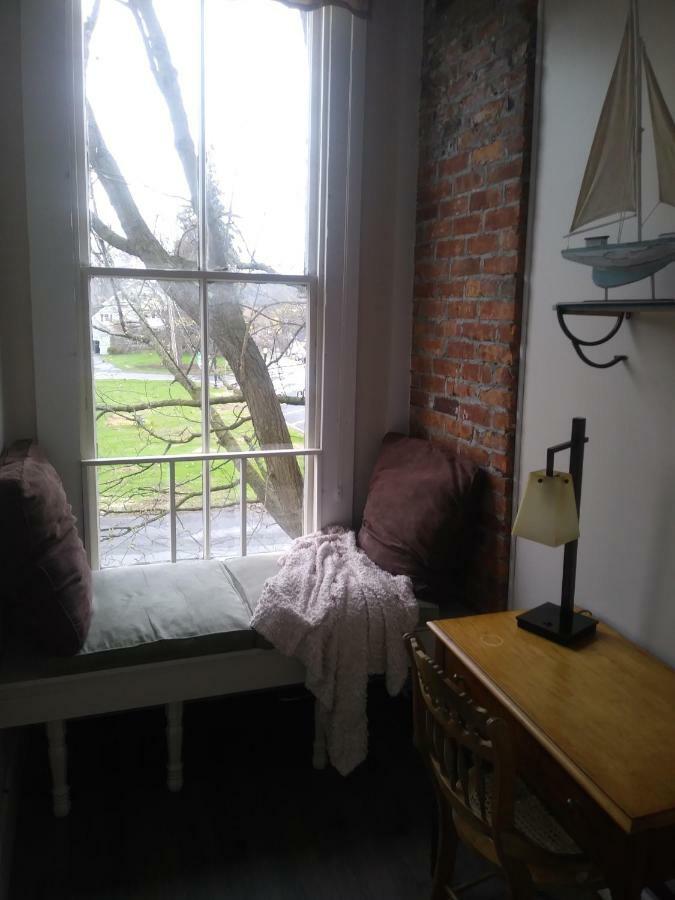 The Inn In Westport Exterior photo